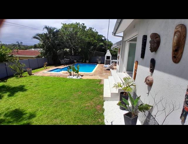 4 BEDROOM HOUSE FOR SALE IN MANABA BEACH